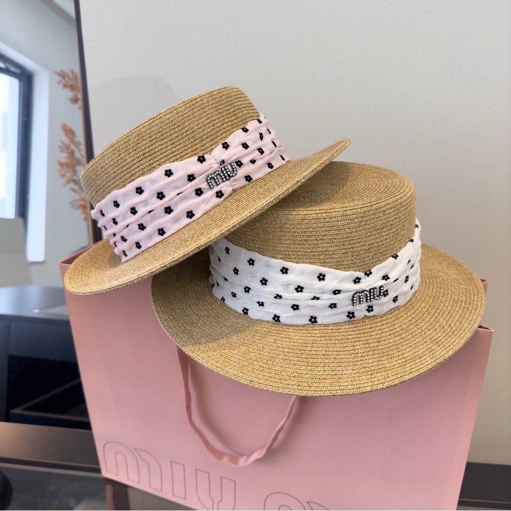 Miu Miu Natural Straw Boater Hat with Pale Pink Polka Dot Band - Picture 8 of 9